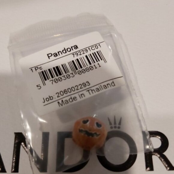 Authentic PANDORA Sterling Silver Glow-in-the-dark Spooky Pumpkin 792291C01 - Picture 2 of 10
